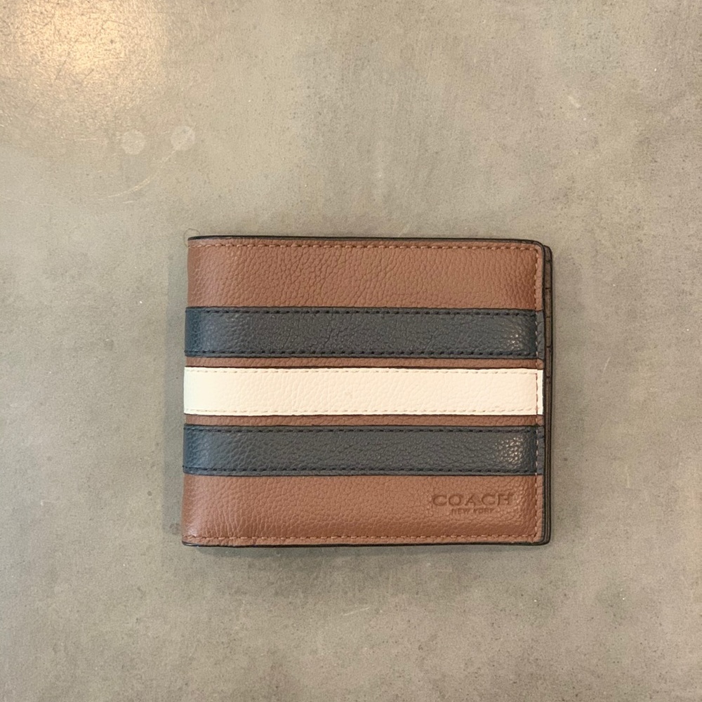 Coach Men’s Varsity Wallet